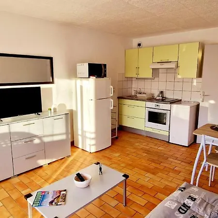 Apartment Avec Piscine Antibes