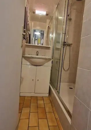 Avec Piscine Apartment *