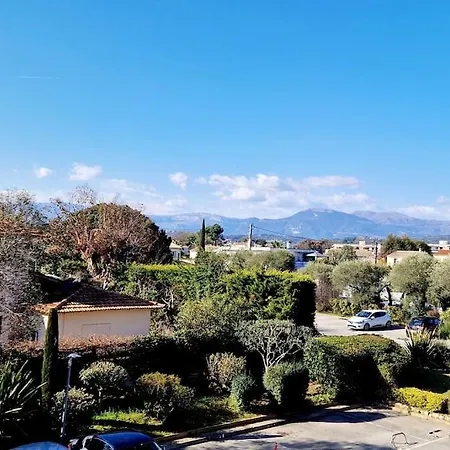 Apartment Avec Piscine Antibes